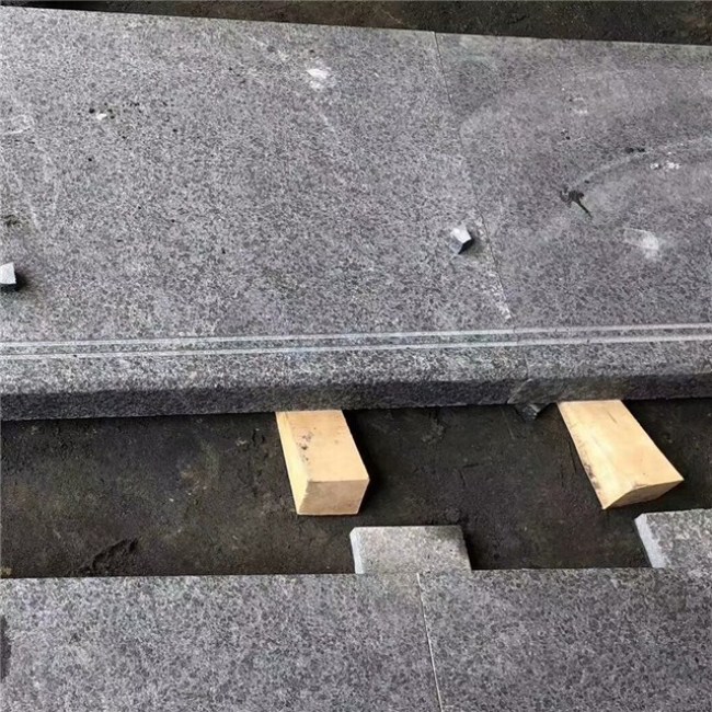 Black pearl granite